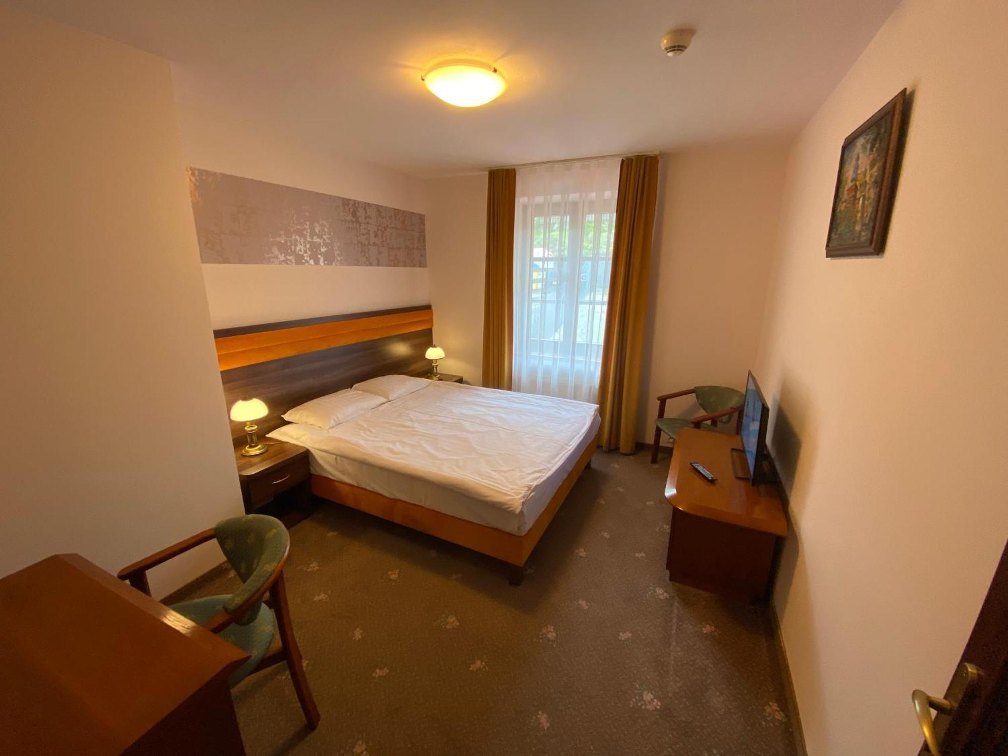 Hotel Grant Krynica-Zdrój Esterno foto