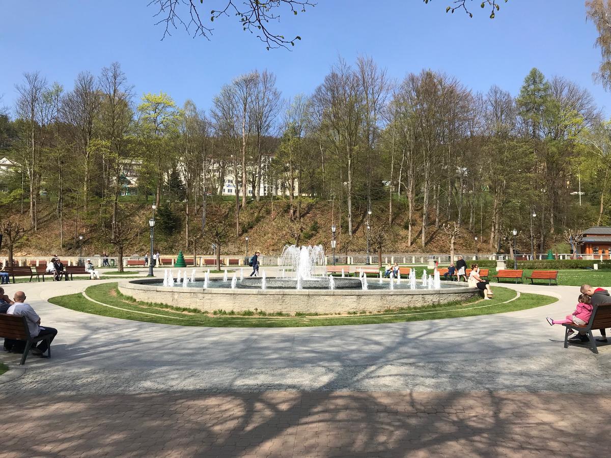 Hotel Grant Krynica-Zdrój Esterno foto